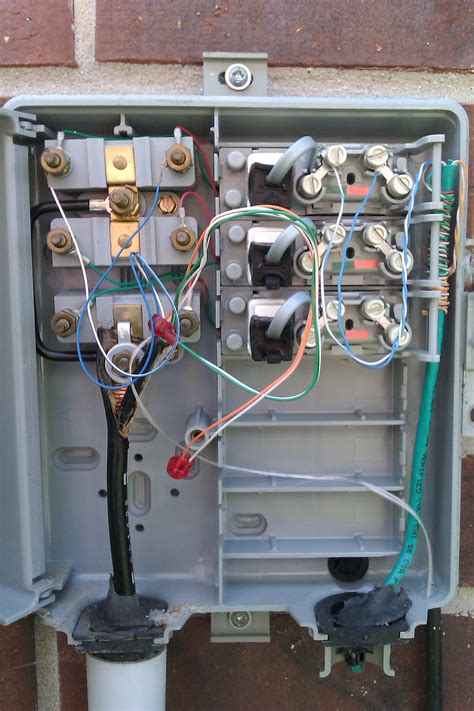 inside wiring att phone box 
